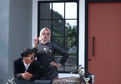 {"remix_data":[],"remix_entry_point":"challenges","source_tags":[],"origin":"unknown","total_draw_time":0,"total_draw_actions":0,"layers_used":0,"brushes_used":0,"photos_added":0,"total_editor_actions":{},"tools_used":{},"is_sticker":false,"edited_since_last_sticker_save":false,"containsFTESticker":false}